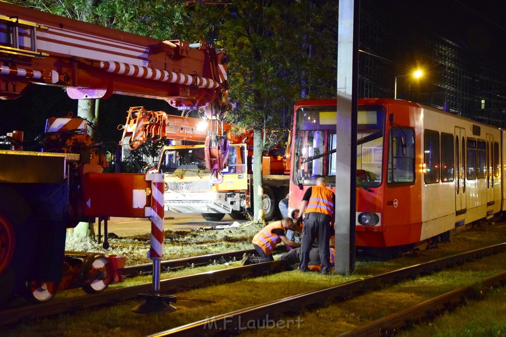 VU PKW Strab Koeln Niehl Amsterdamerstr Friedrich Karlstr P249.JPG - Miklos Laubert